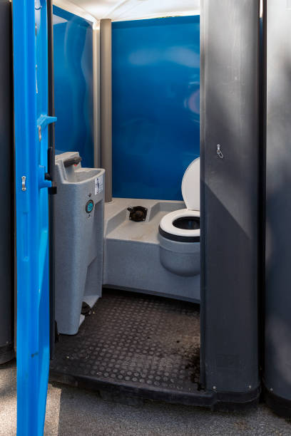 Best Portable restroom trailer rental  in Fosston, MN